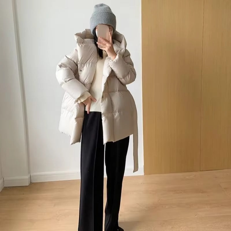 Piumino VELORA™ con Cappuccio e Cintura